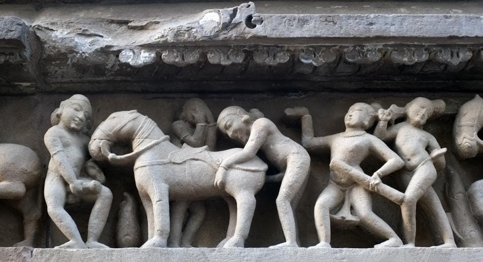 Let's destory Khajuraho temples!